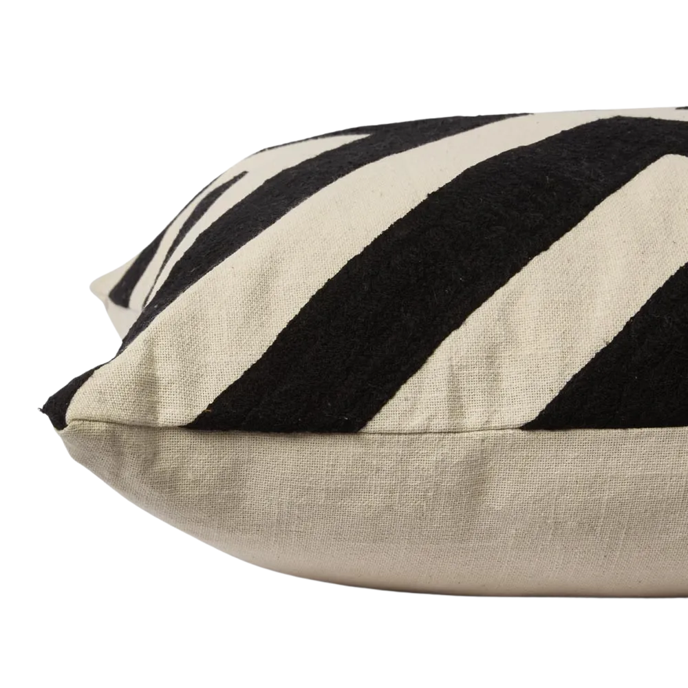 Clifton 50x50cm Cushion Natural/Black