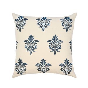 Cushions & Throws