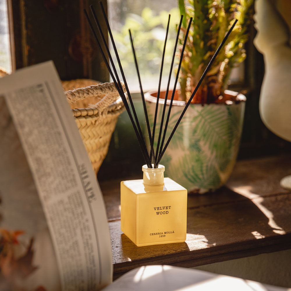 Velvet Wood Premium Reed Diffuser 100ml