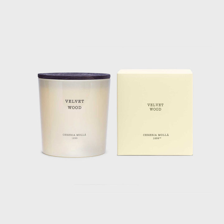 Velvet Wood Premium Candle XL 600gr