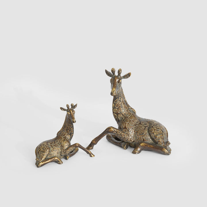 Melman Sitting Giraffe Large Antique Finish