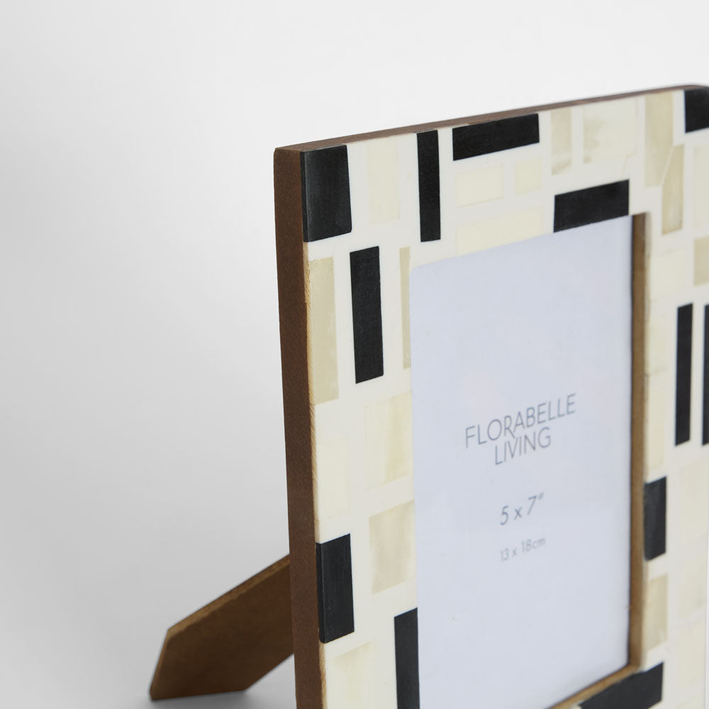 Cubo Bone Inlay 5 x 7" Photo Frame White & Black