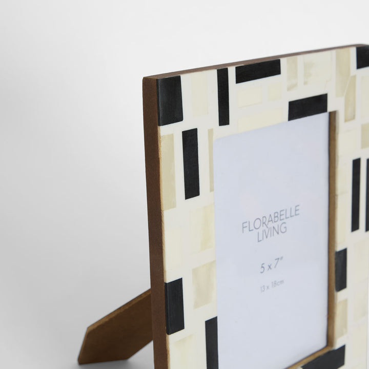 Cubo Bone Inlay 5 x 7" Photo Frame White & Black