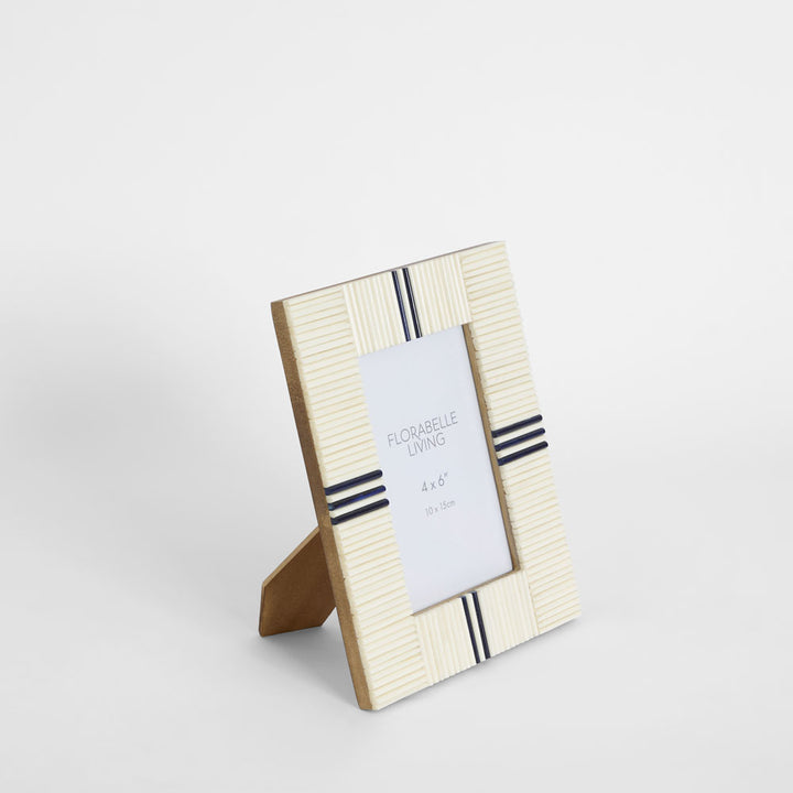 Safi Bone Inlay 4 x 6" Photo Frame White