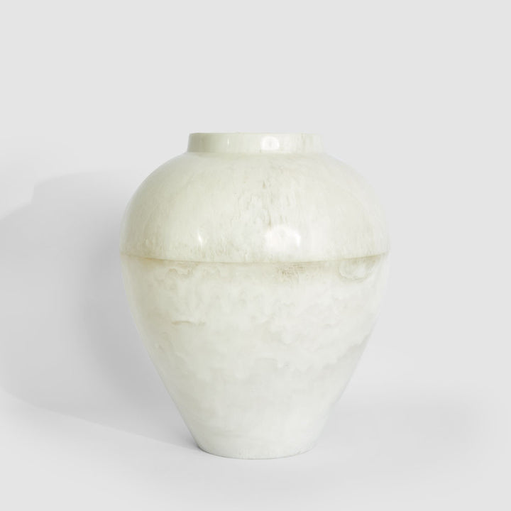 Gale Resin Vase White