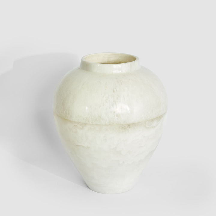 Gale Resin Vase White