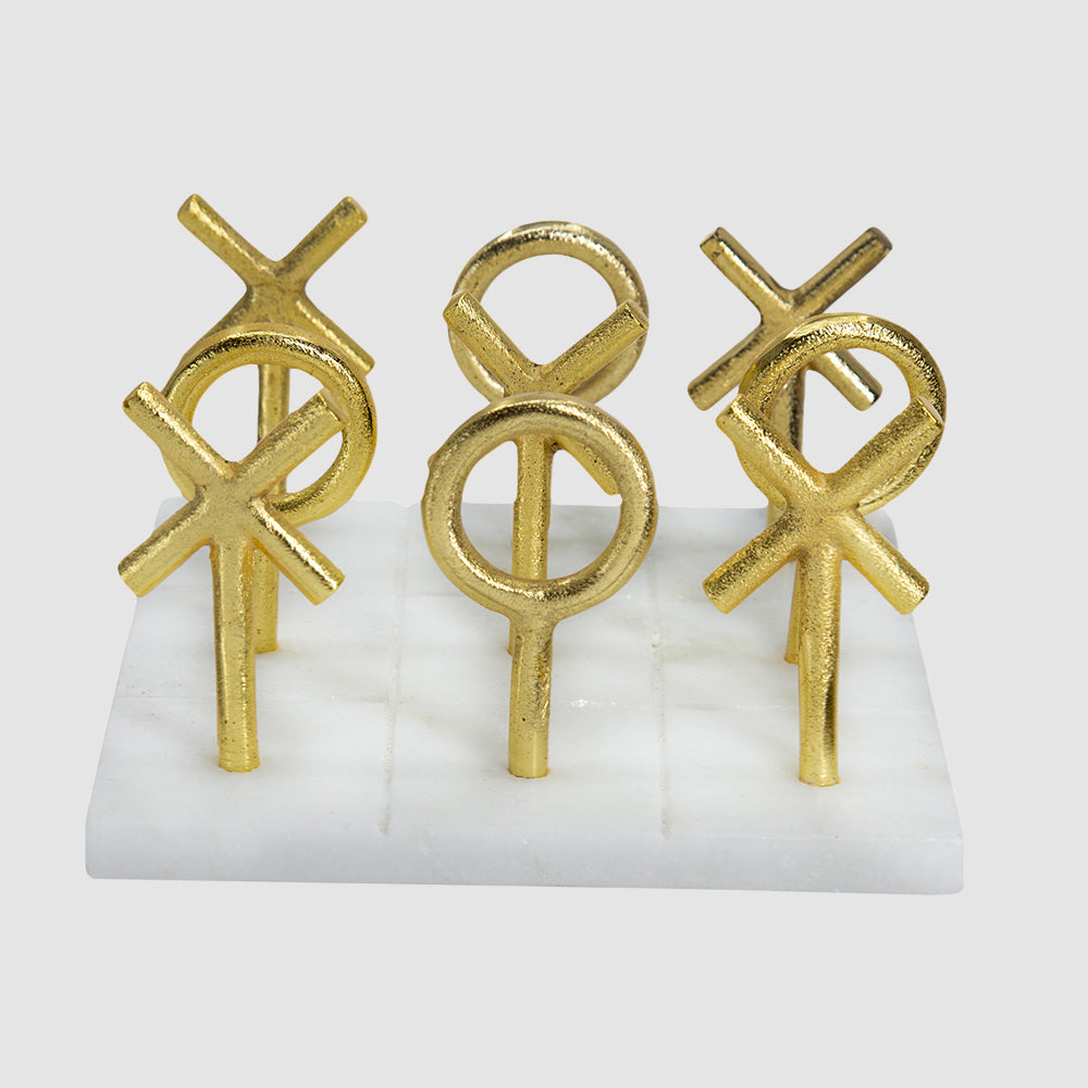 Checkes Tic Tac Toe