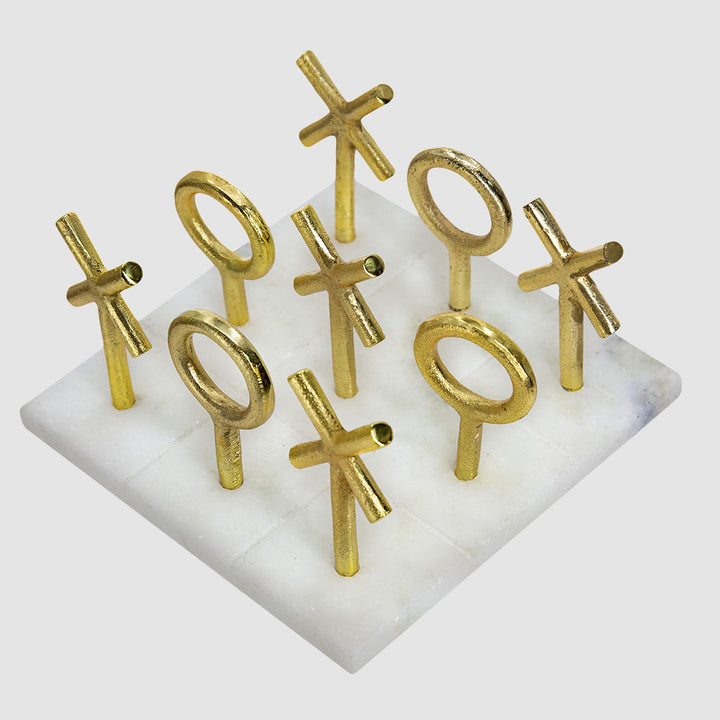 Checkes Tic Tac Toe
