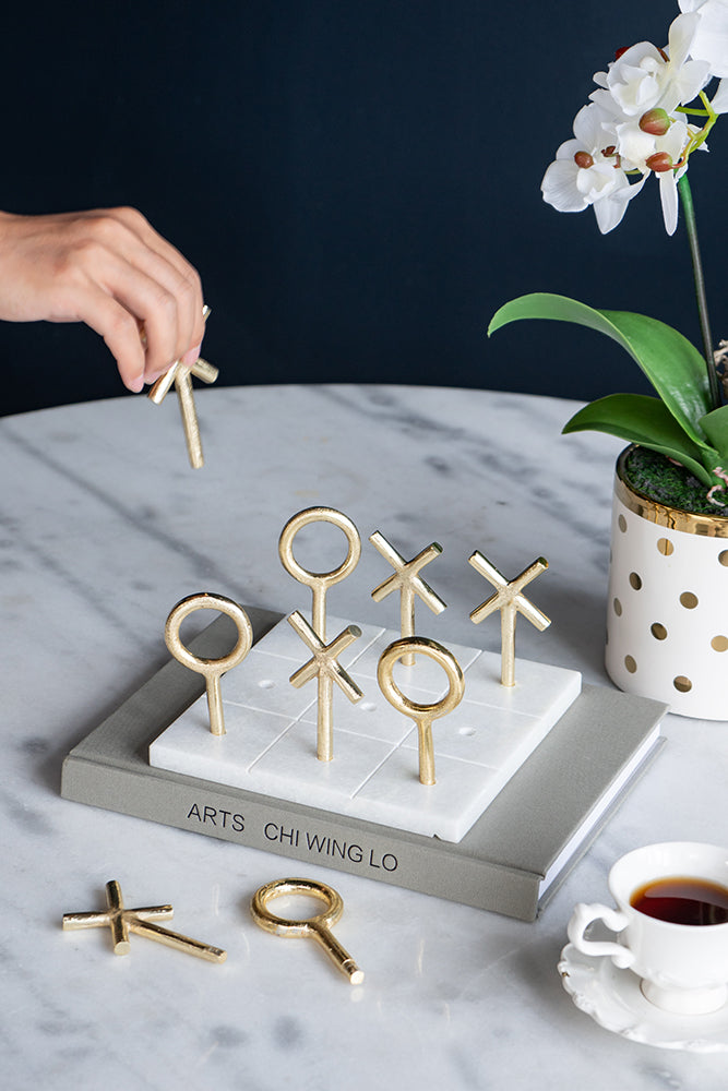 Checkes Tic Tac Toe