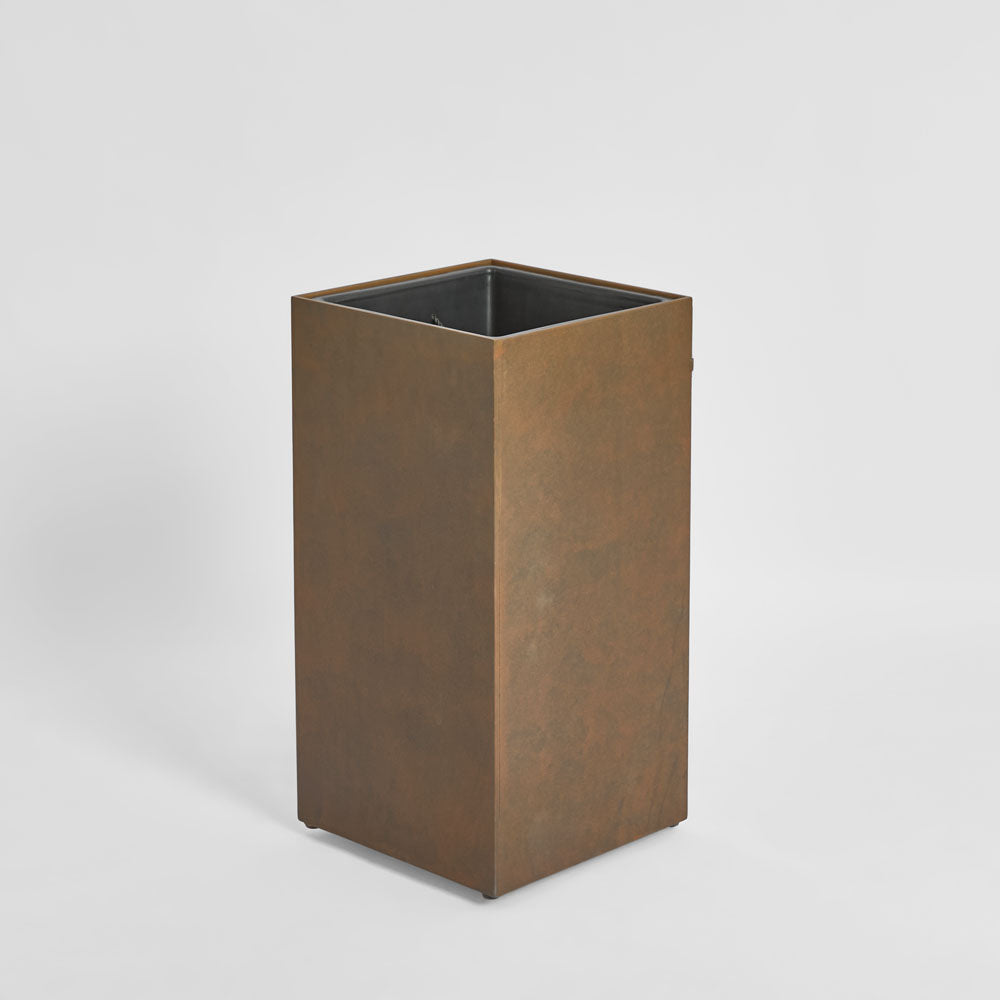 Odile Fiber Cement Planter with Wheels Rust