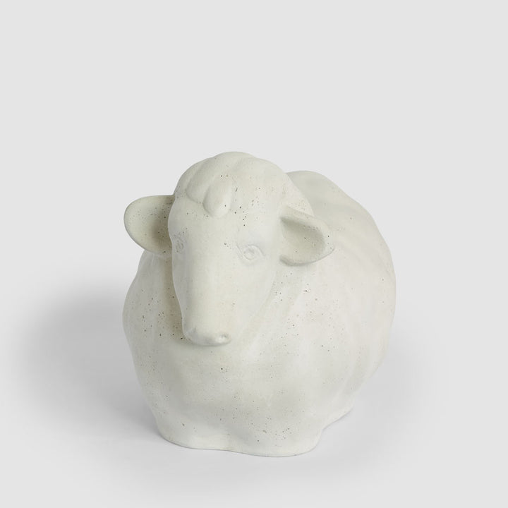 Betty Concrete Lava Sheep White
