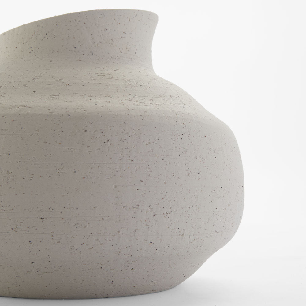 Nelum Vase LGE