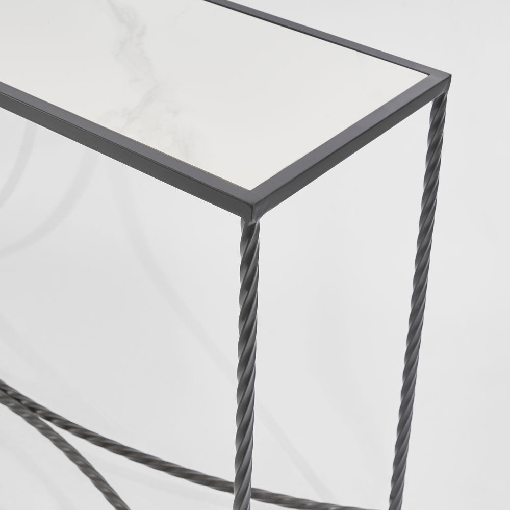 Palais Console Black & Ceramic
