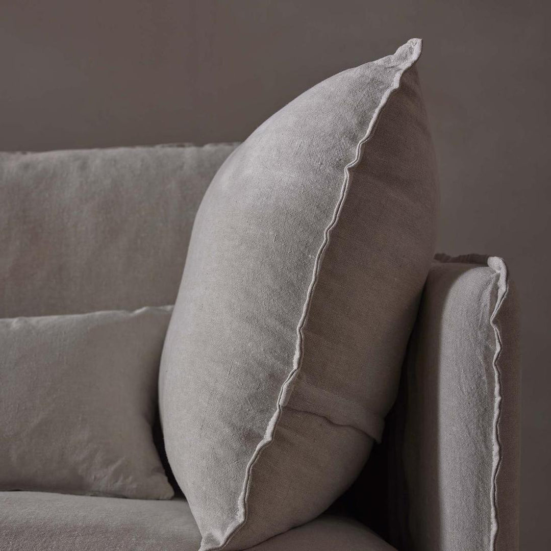 Aura 2str Right Arm Sofa Base With Cover Natural