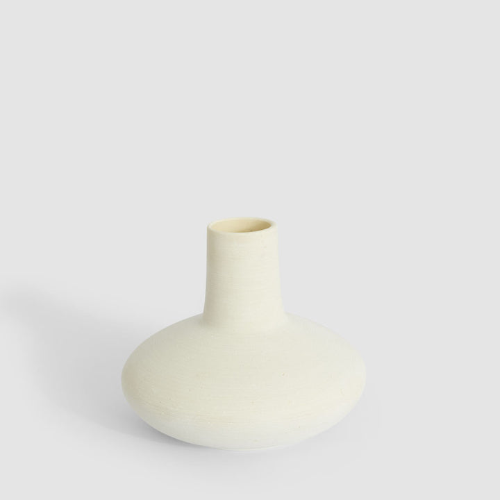 Wabi Medium Vase Chalk