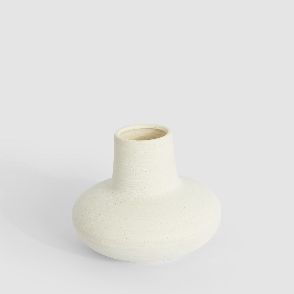 Wabi Small Vase Chalk