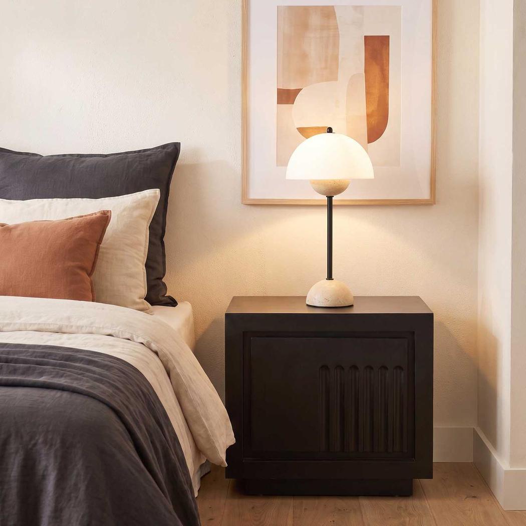 Rock Bedside Black 2 dwr
