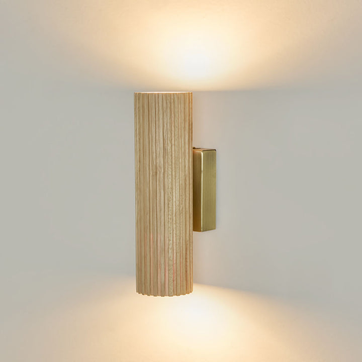 Vince Wooden Wall Light Natural