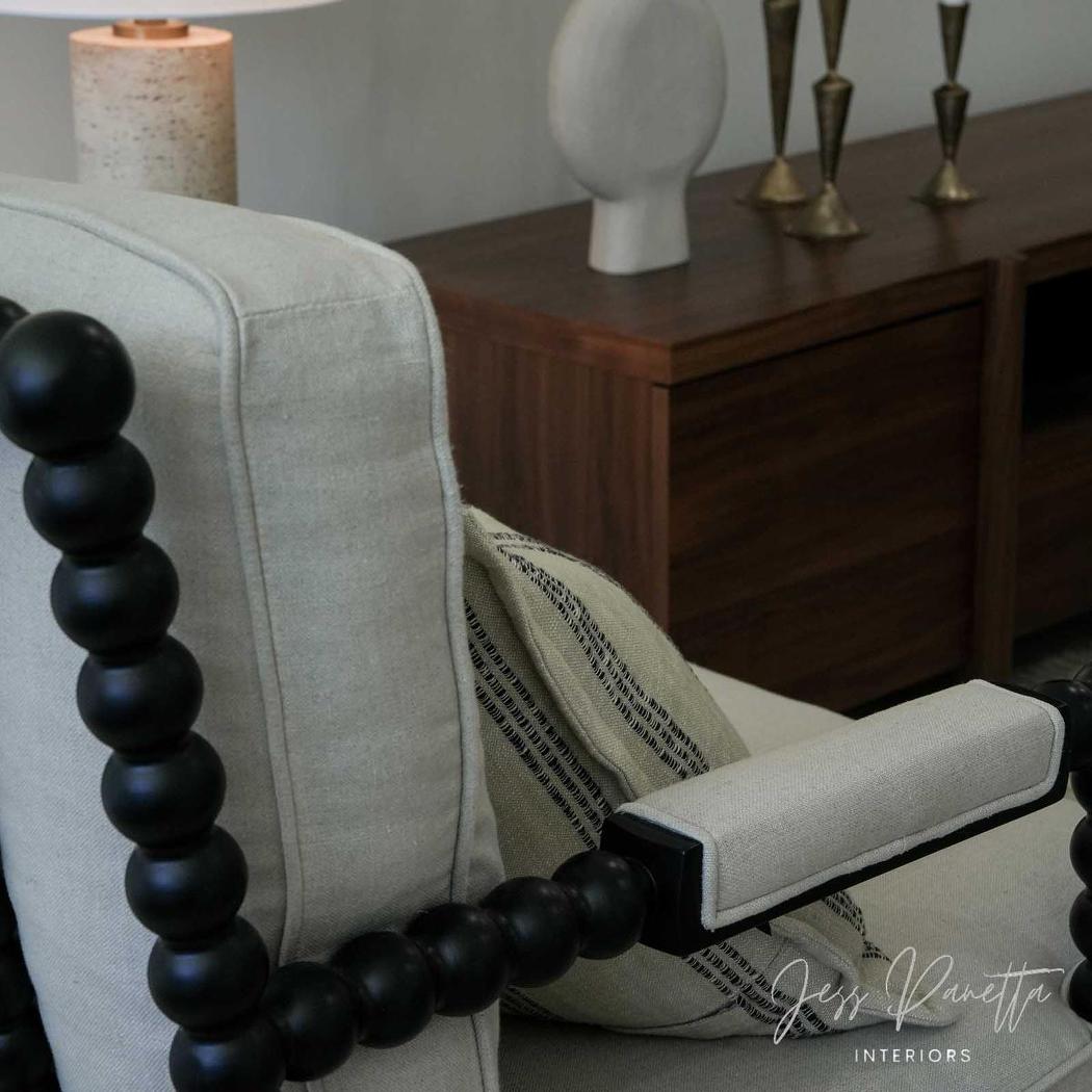 Elizabeth Bobbin Hamptons Armchair Black