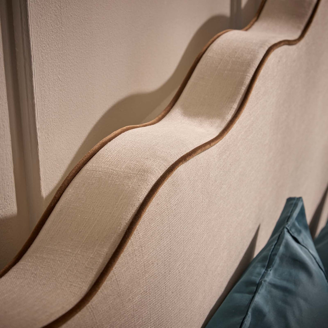 Avoca Bedhead King Ivory with Chocolate Piping