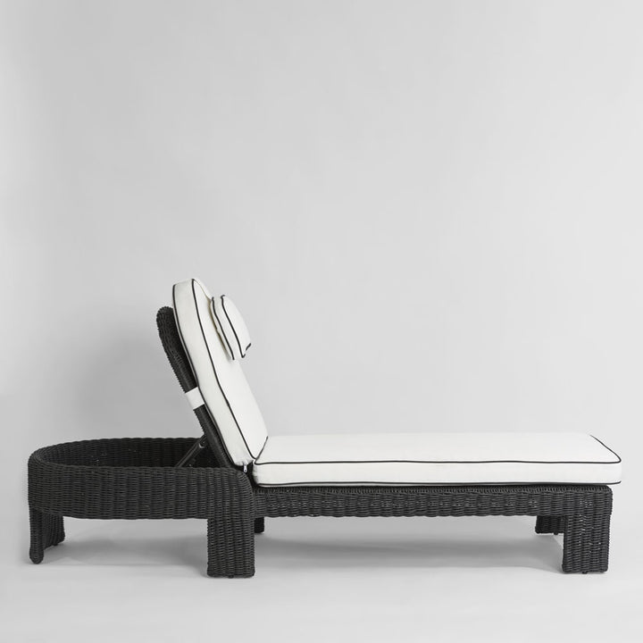 Cassius Sunlounge Outdoor Black