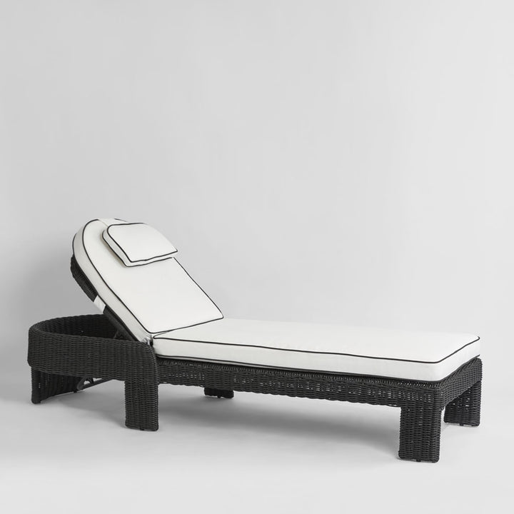 Cassius Sunlounge Outdoor Black