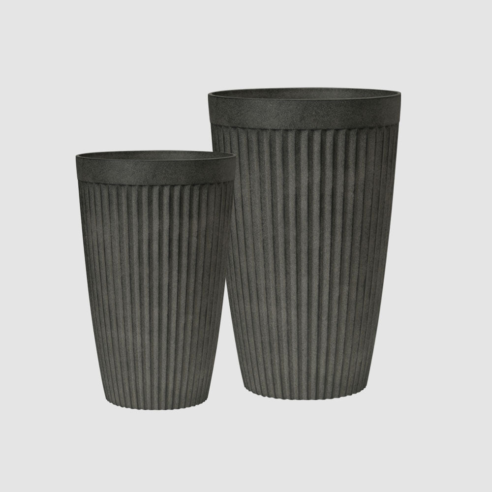 Elwood Set of 2 Tall Planters Black