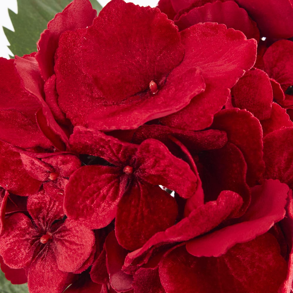 Luxe Velvet Hydrangea Stem Red