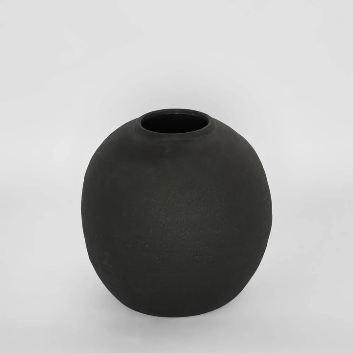 Cara  Vase Small Black