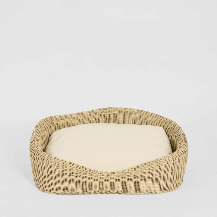 Snuggle Rattan Pet Bed Natural