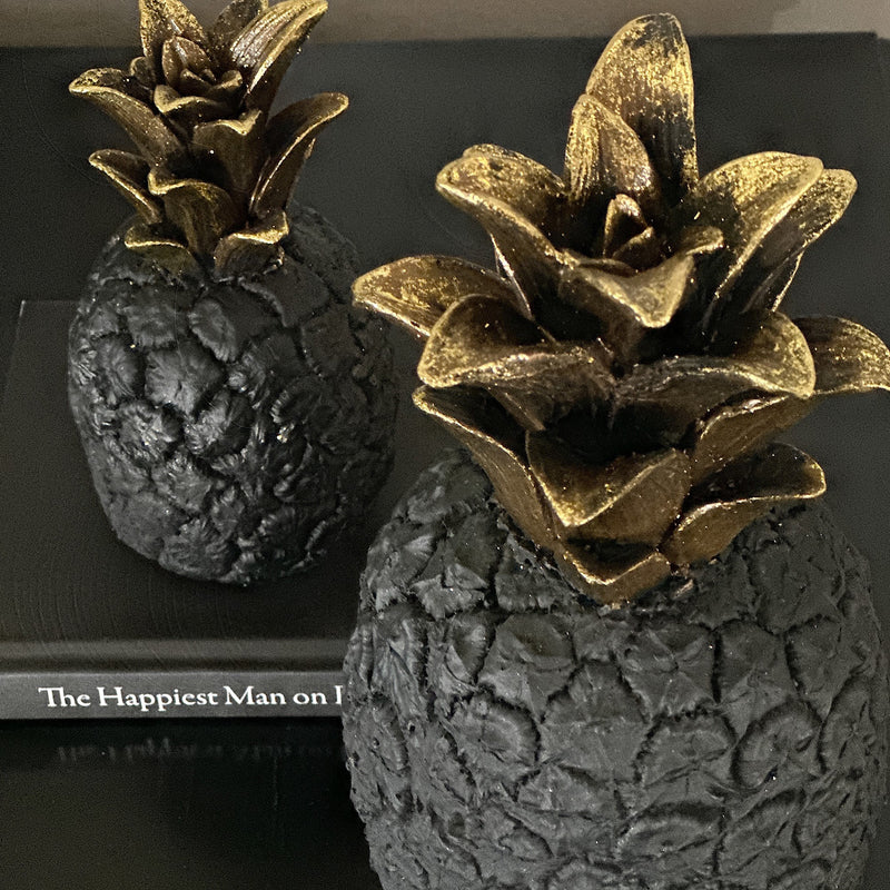 Carina Black Pineapple with Gold Leaves Small
